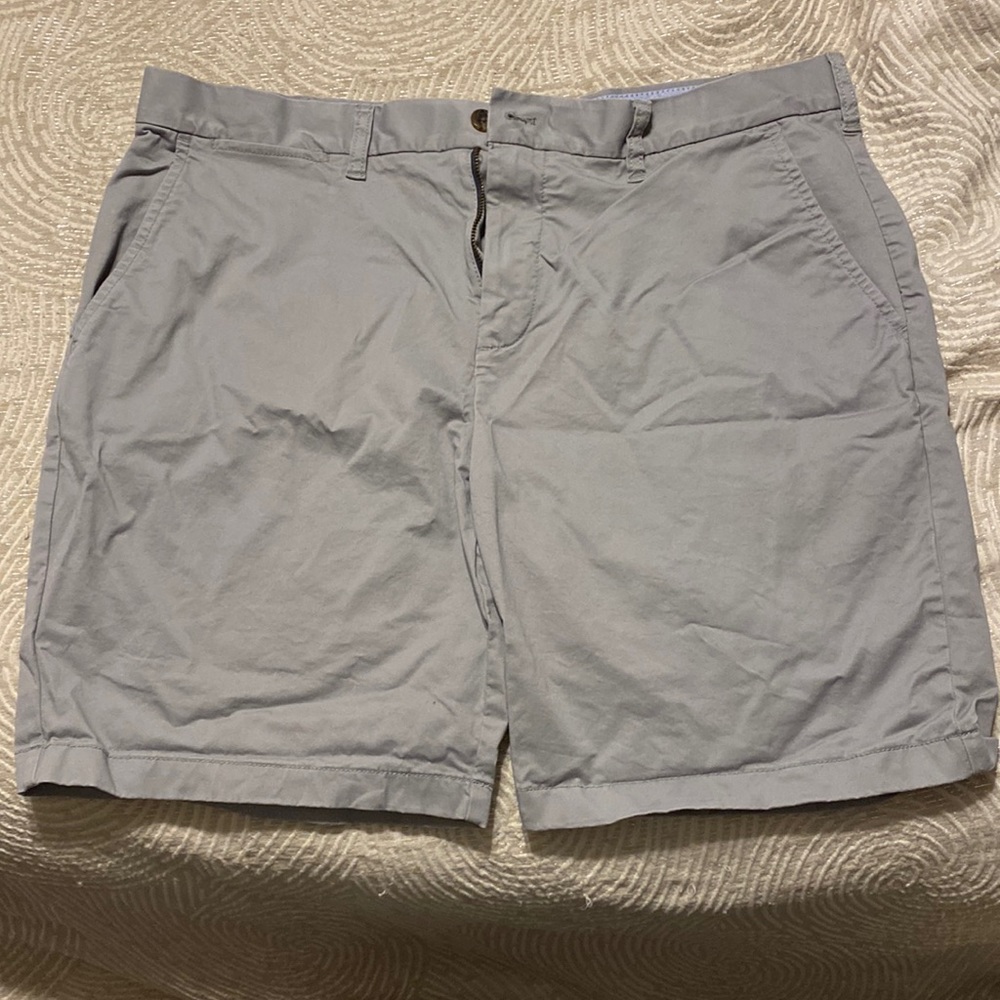 Tommy Hilfiger size 38 dress shorts